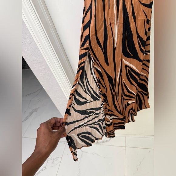 Sun Becomes Her Dress / Size 4 - Picture 5 of 7